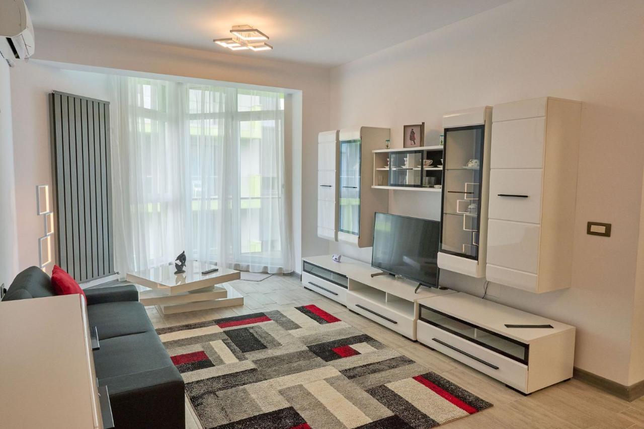 Crazy Sea View 1Br Apartment Spa Pools Resort Mamaia Eksteriør bilde